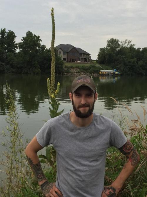 Michael L. Abbott, 26, Algona, Iowa