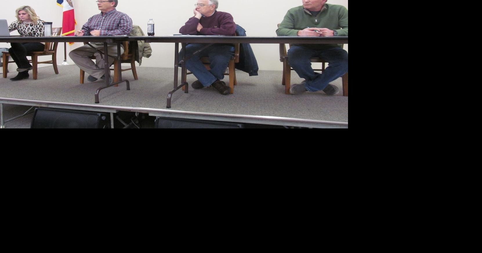 Wind turbine feedback aired at Clarinda town hall News