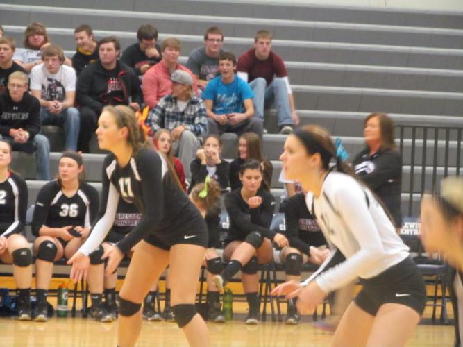 Creston Lewis Central Volleyball Gallery