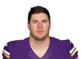 ESPN report: New England Patriots expected to sign Chicago Bears OL Riley  Reiff - On3