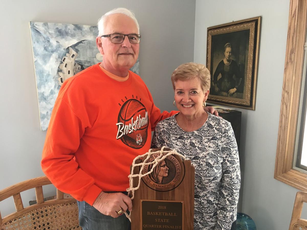 End Of An Era Red Oak S Dan Martinez Retires From Coaching