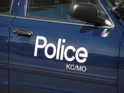 Kansas City police identify man found dead behind house | Local News ...