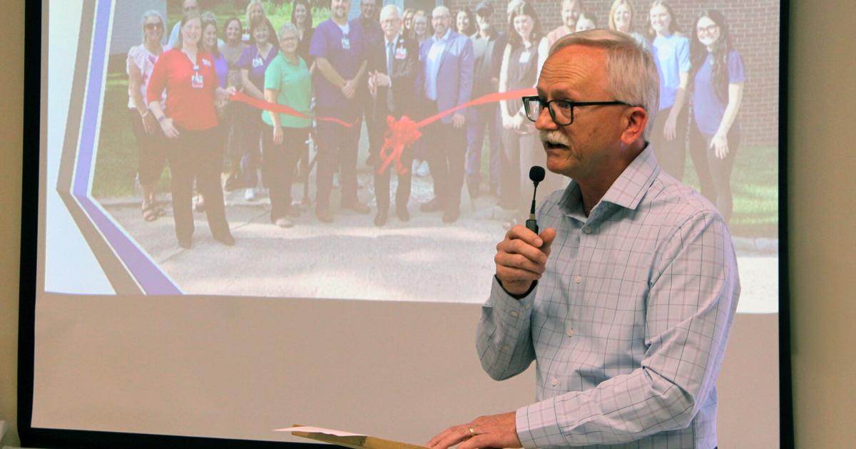 Carroll County Memorial Hospital CEO retires