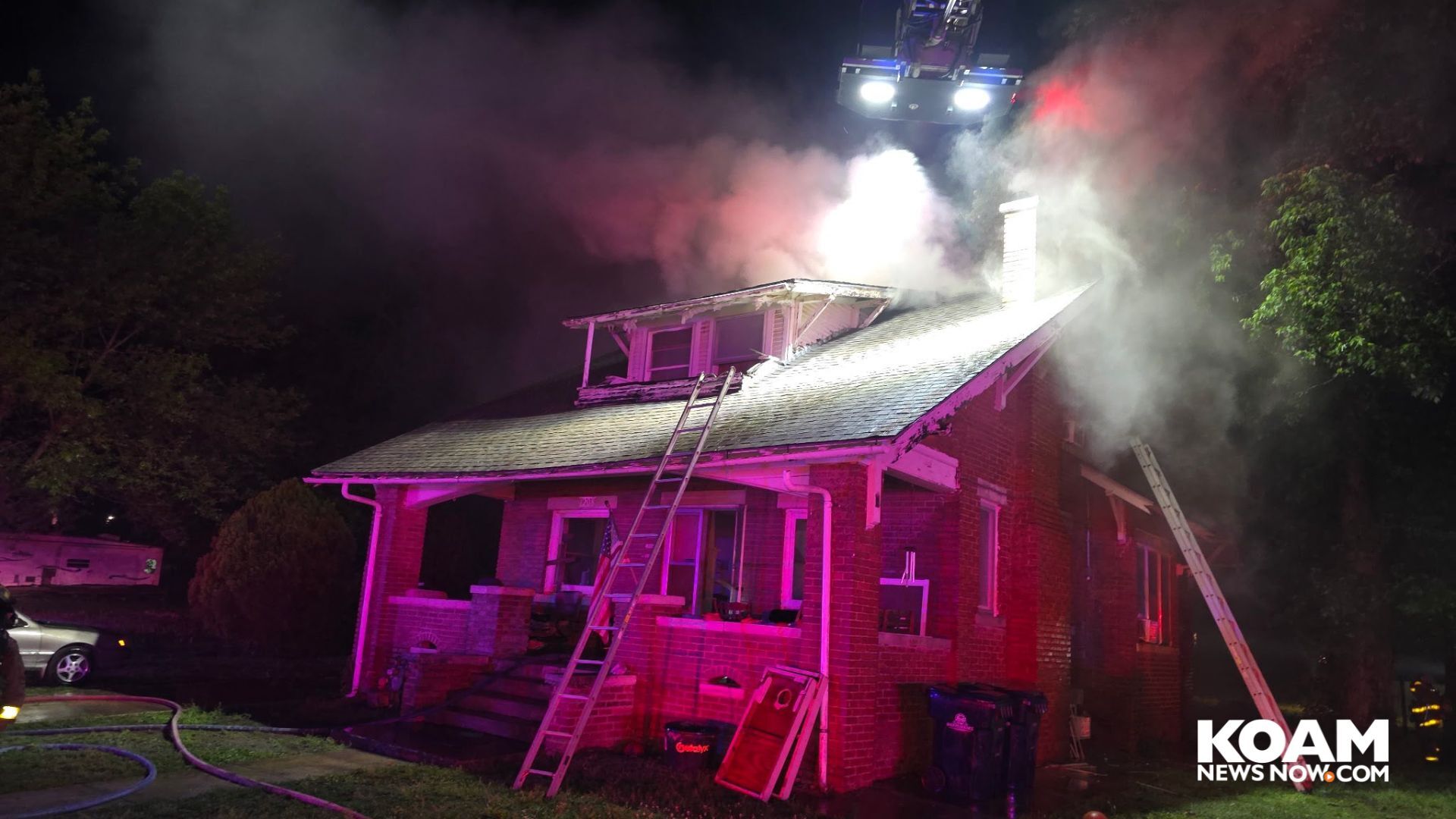Lightning strike blamed for early-morning house fire in Independence ...