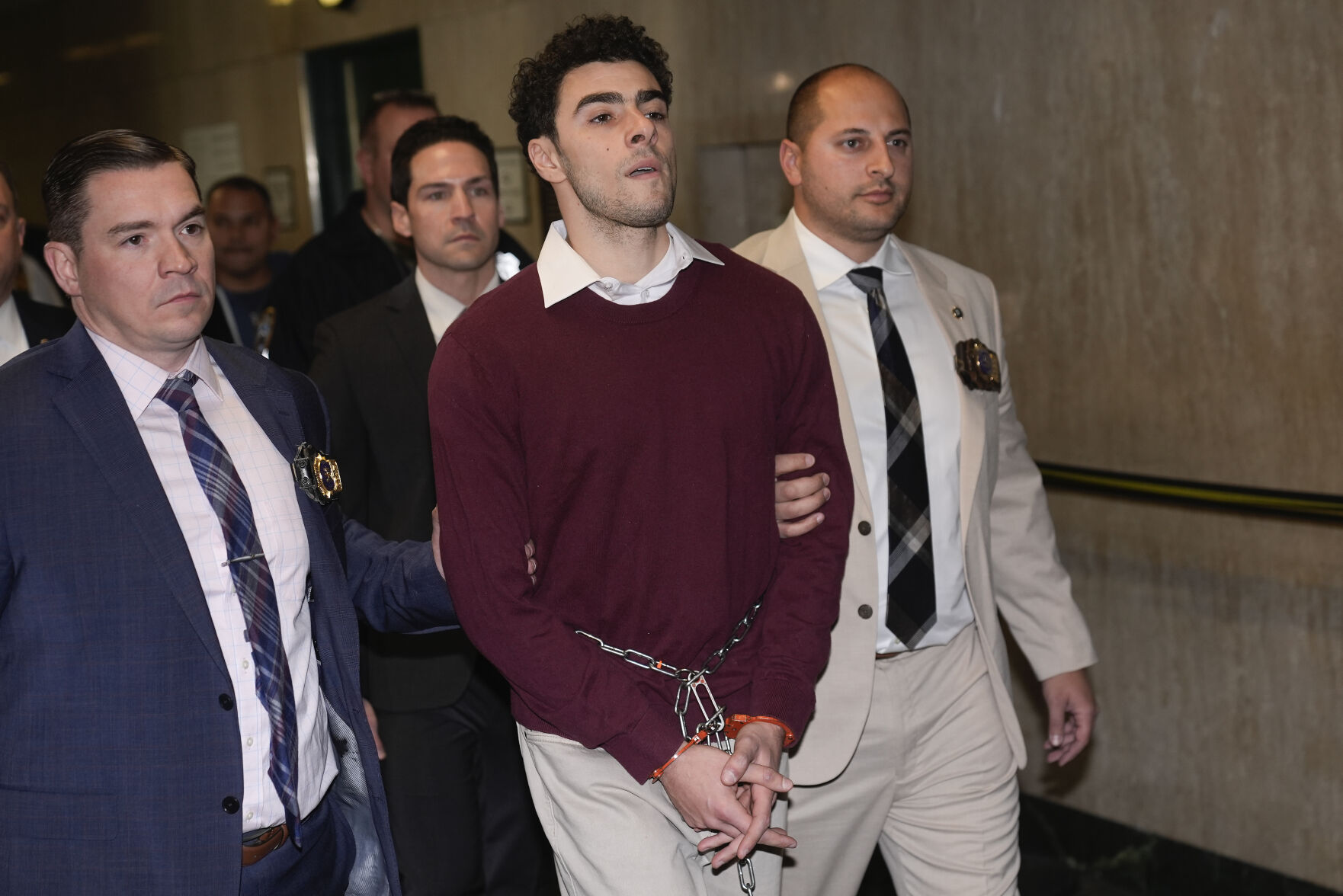 Luigi Mangione Pleads Not Guilty To State Murder And Other Charges In ...