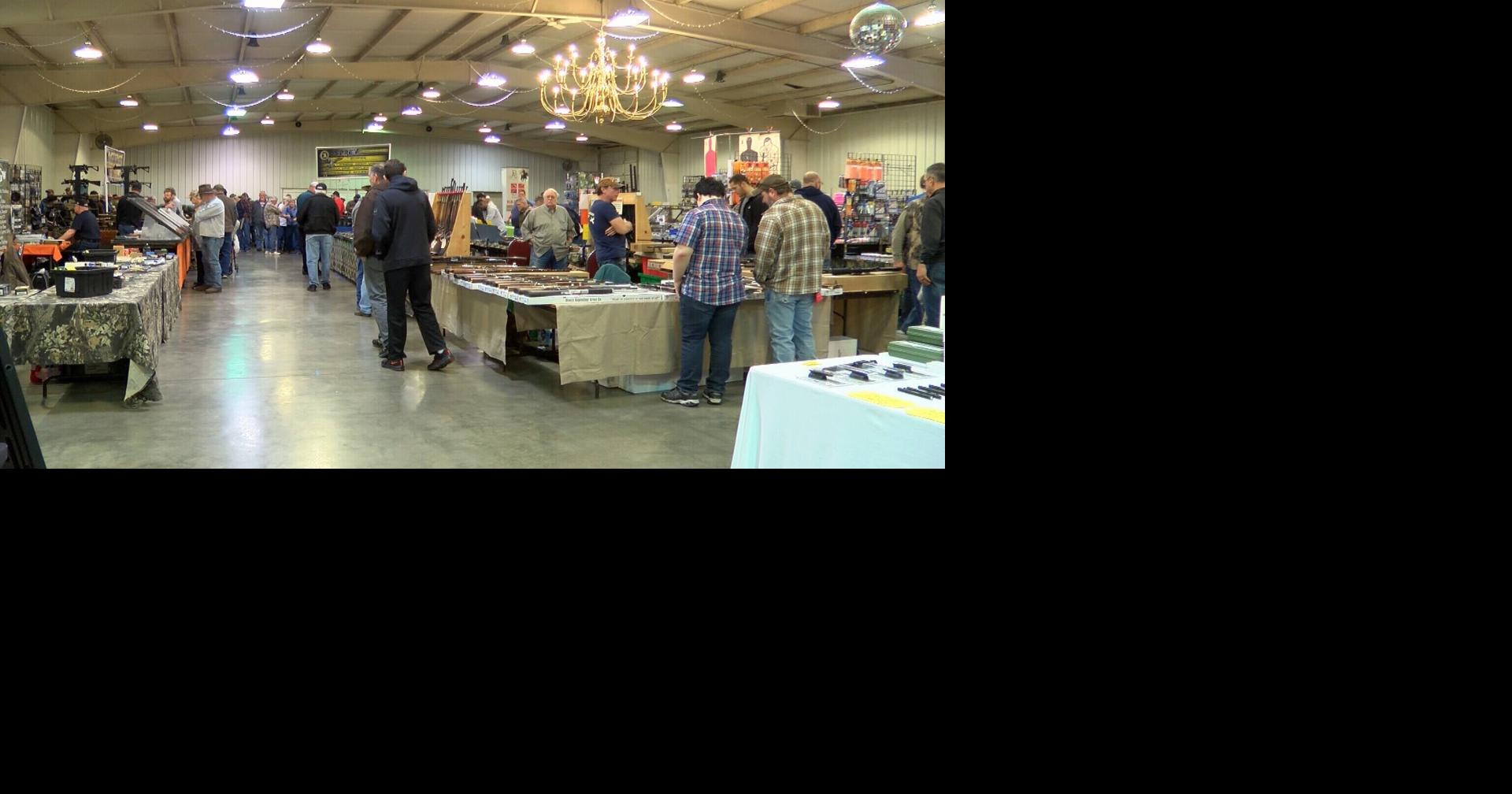 RK Gun show draws big crowd Local News
