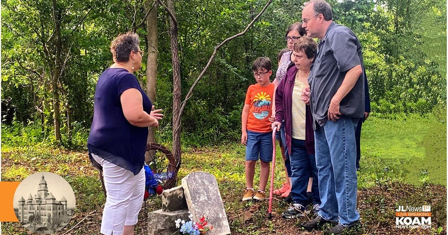 Honoring Civil War Veteran Isaac Daniel at the nearly forgotten Short Creek Cemetery - Vimarsana News