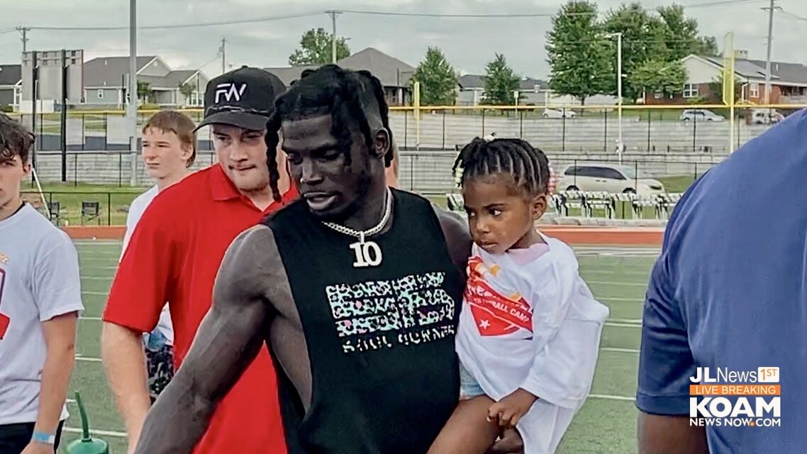 Former Chief Tyreek Hill hosts youth camp in Joplin, Local Sports