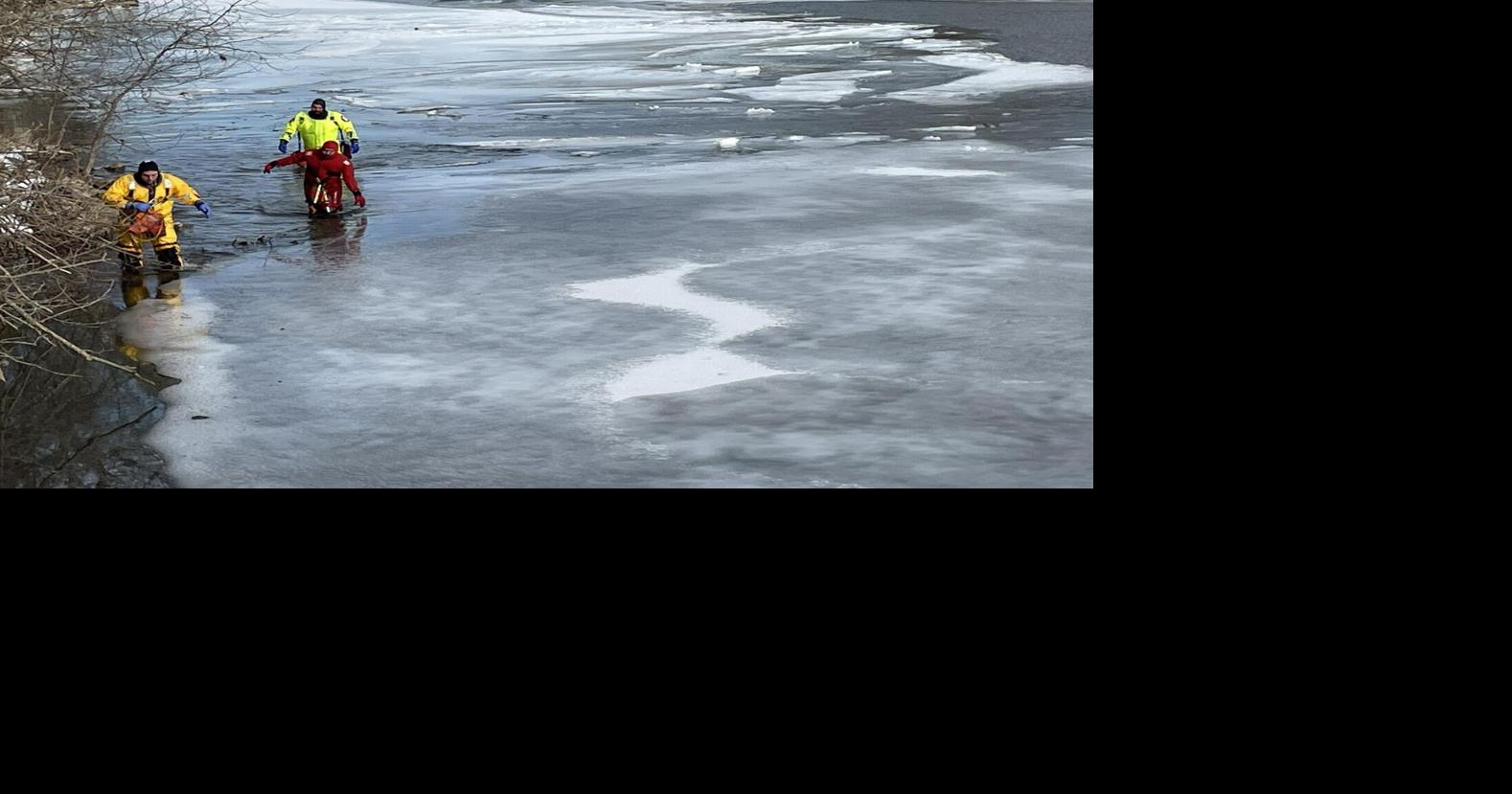 Helicopter crashes into Meramec River carrying a Missouri State Parks team