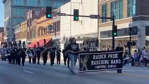 MSSU Homecoming Parade 2024 in Downtown Joplin; See full parade here ...