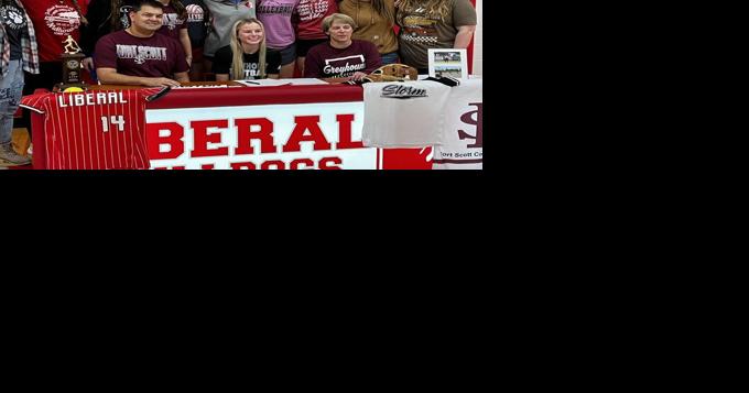 Bailey Couch signs with Fort Scott CC Softball - Vimarsana News