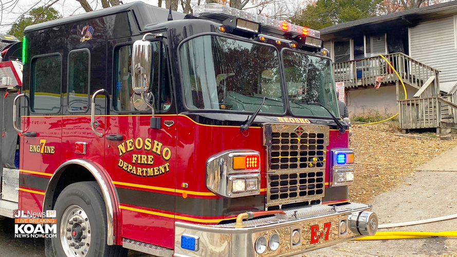 Home suffers extensive fire damage in Neosho Joplin News First