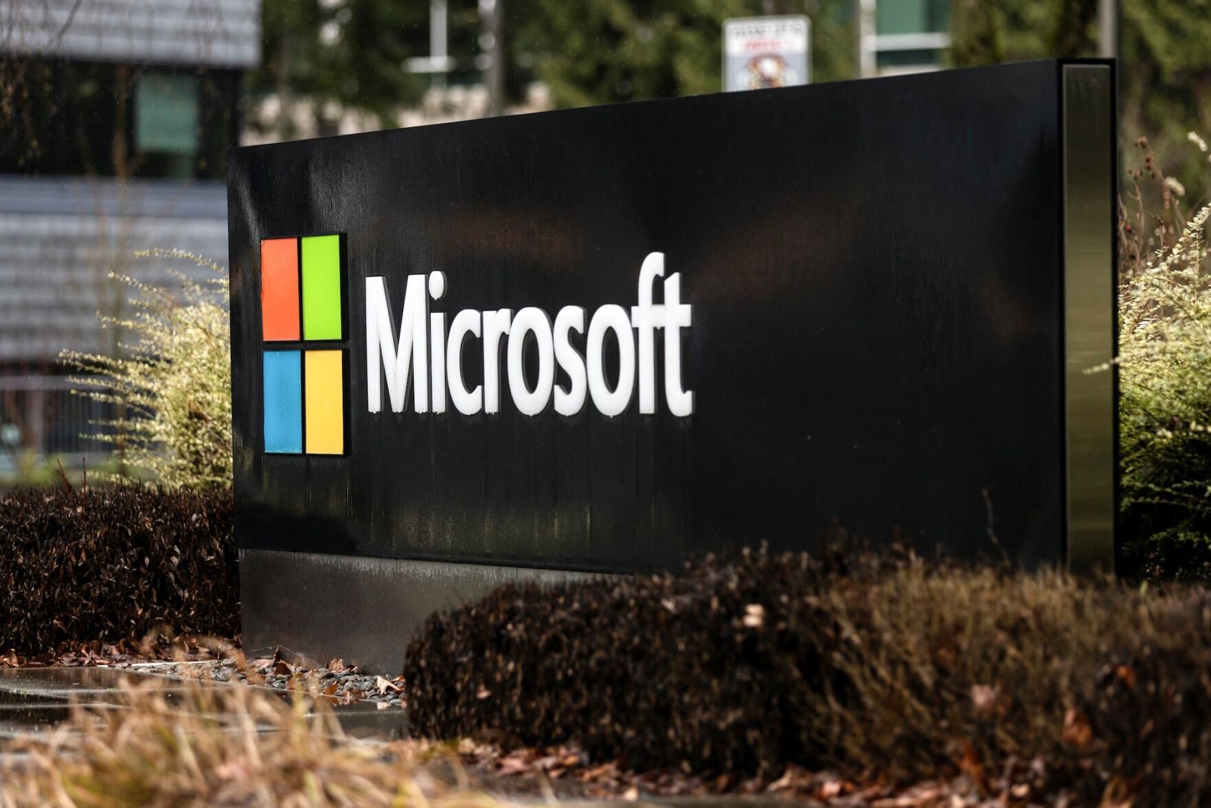 Microsoft Says Massive Outlook And Teams Outage Is Mostly Resolved ...