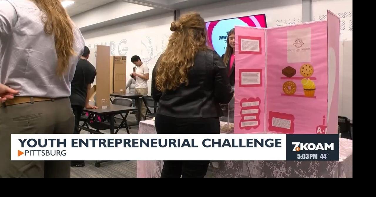 Students share business ideas at the Youth Entrepreneurial Challenge