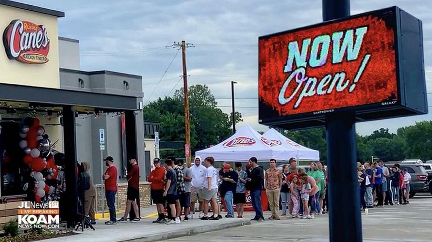 Raising Cane’s Chicken Fingers opens in Joplin, Mo. Joplin News First