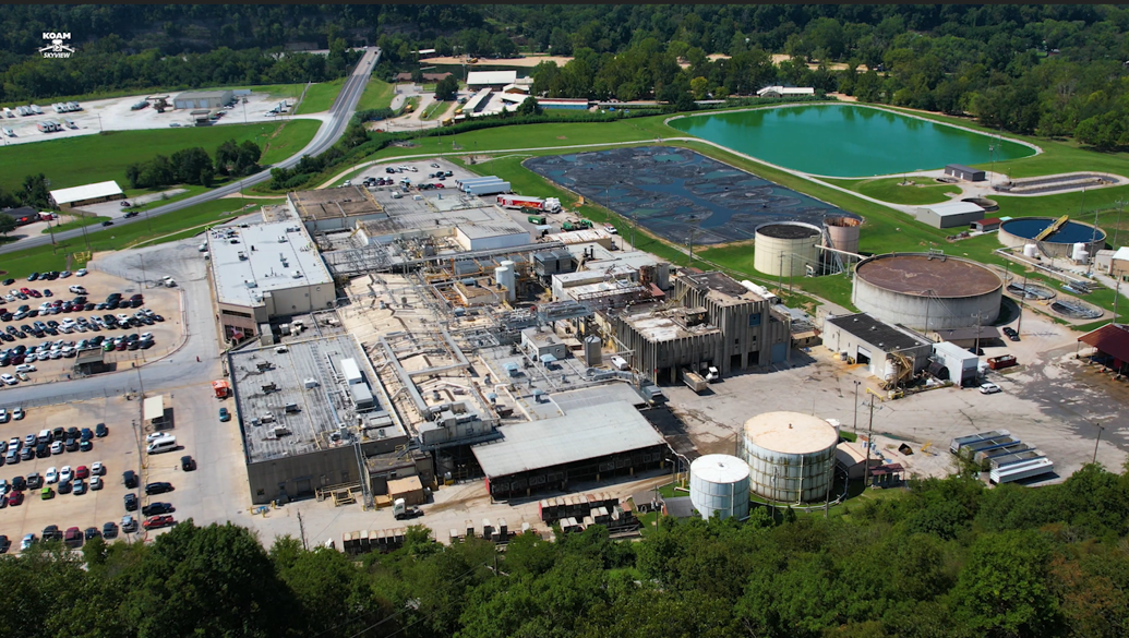 Tyson bracing its final day of production in Noel; Incluye versión en