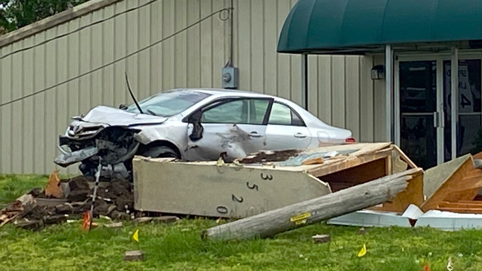 Car collides with utility pole and Church of Christ sign near MSSU ...