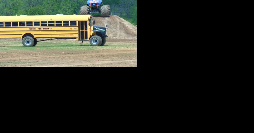 Mother Road Mayhem truck show - Vimarsana News