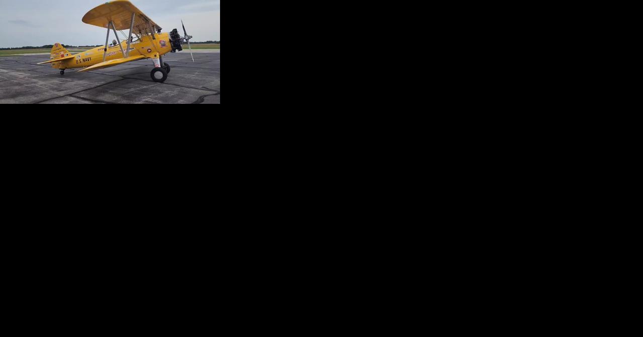 Veterans get a ride in a 1940s biplane over Pittsburg - Vimarsana News