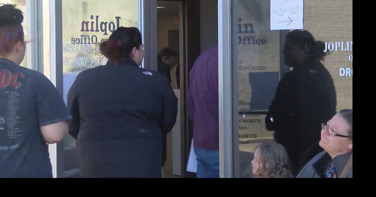Joplin DMV reopens, dozens of customers waiting to be seen with new