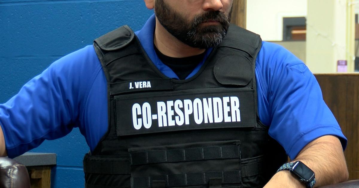 Responder Unit Co-Responder unit better helps community members in crisis | Local News ...