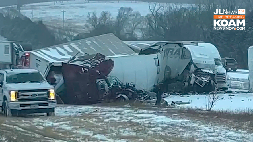 Crashes close I44 eastbound 3 different locations News