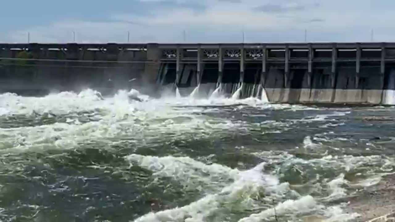 Live: Grand Lake 4-ft above normal, Pensacola Dam gates opened, image size:1280x720