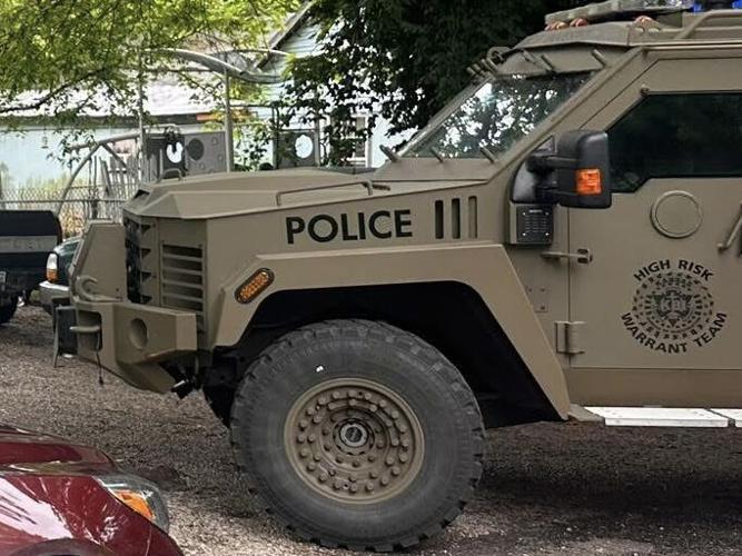 Pittsburg Police, KBI and Crawford County Deputies, drug bust at