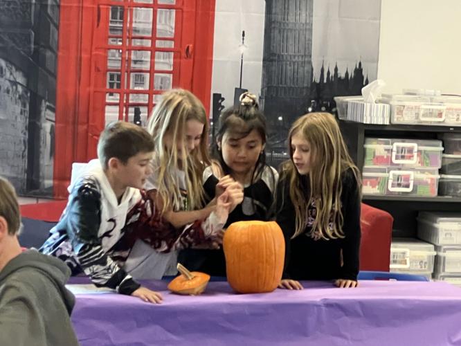 Pumpkin Lab engages 3rd graders at Steadley Elementary Education