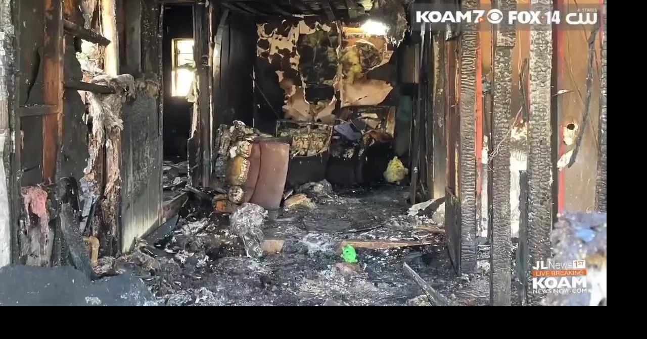 Little house destroyed by fire in Commerce Video