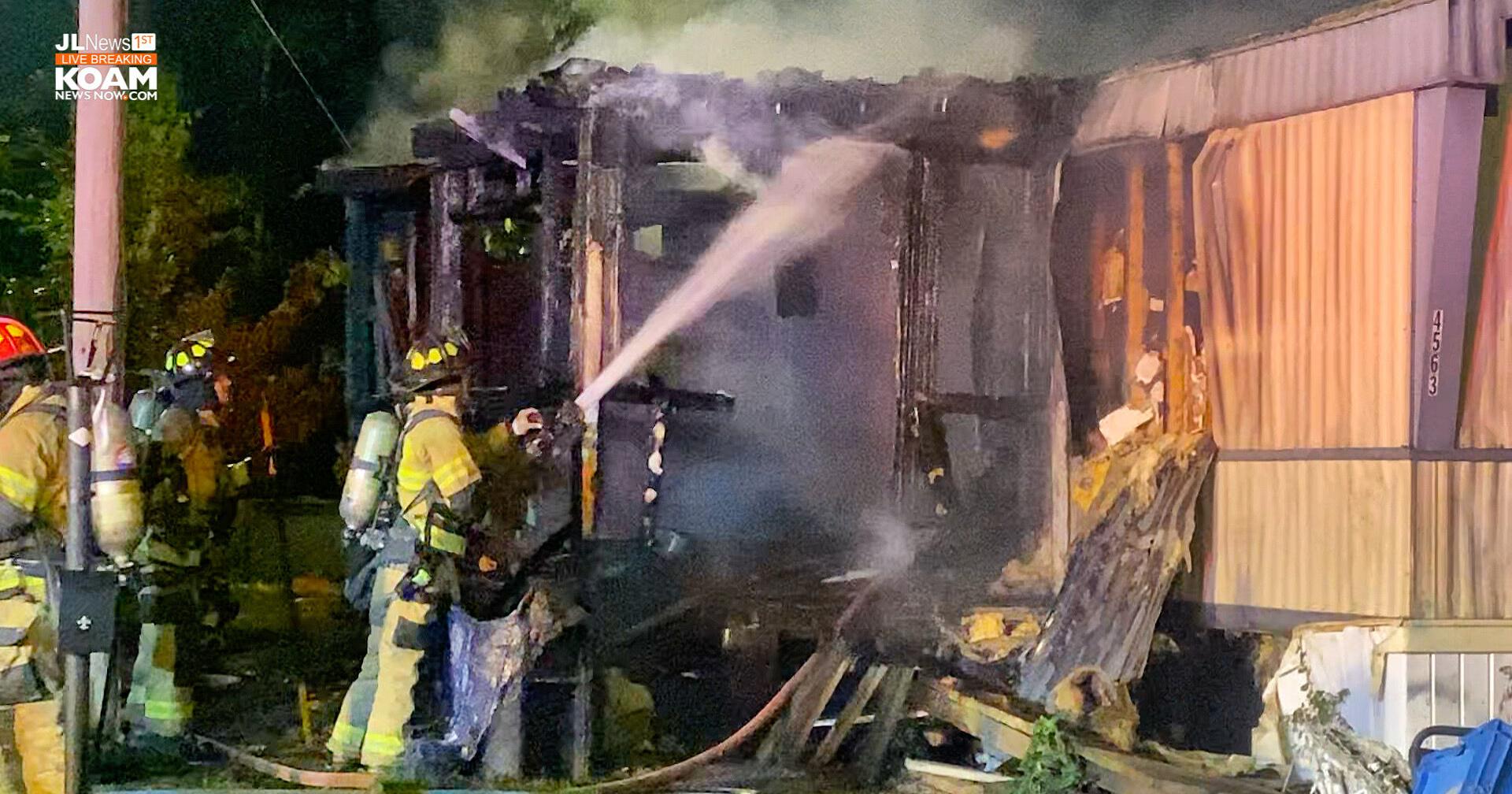 Fire destroys trailer house; Duenweg Fire supported by neighboring departments - Vimarsana News