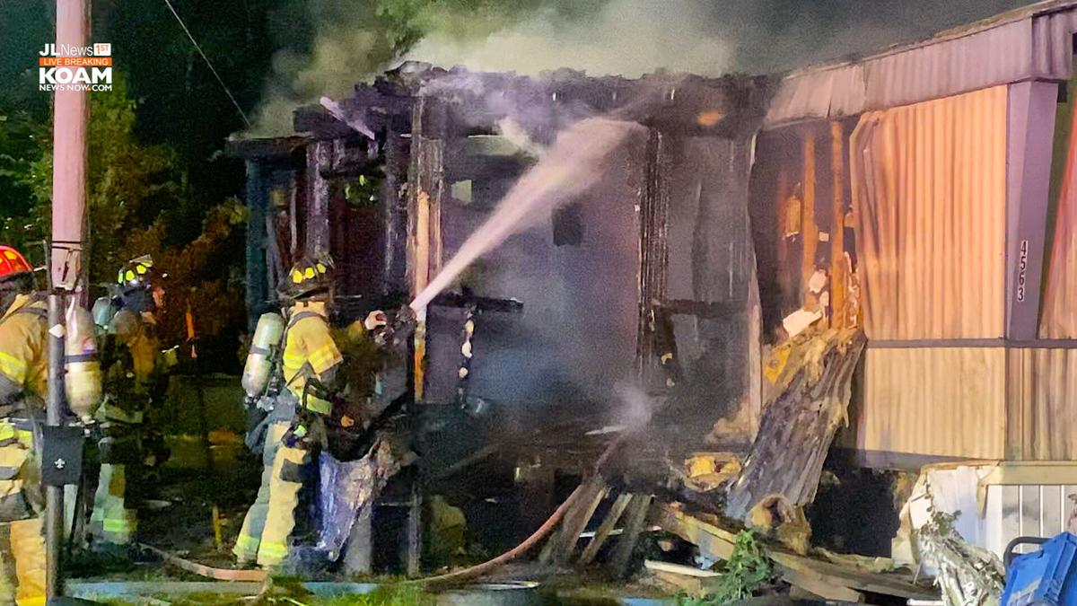 Fire destroys trailer house; Duenweg Fire supported by neighboring
