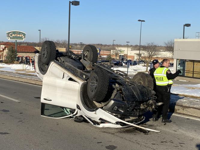 UPDATE: Driver dies of injuries after his car smashes into a tree on the Jackie  Robinson Parkway in Queens –