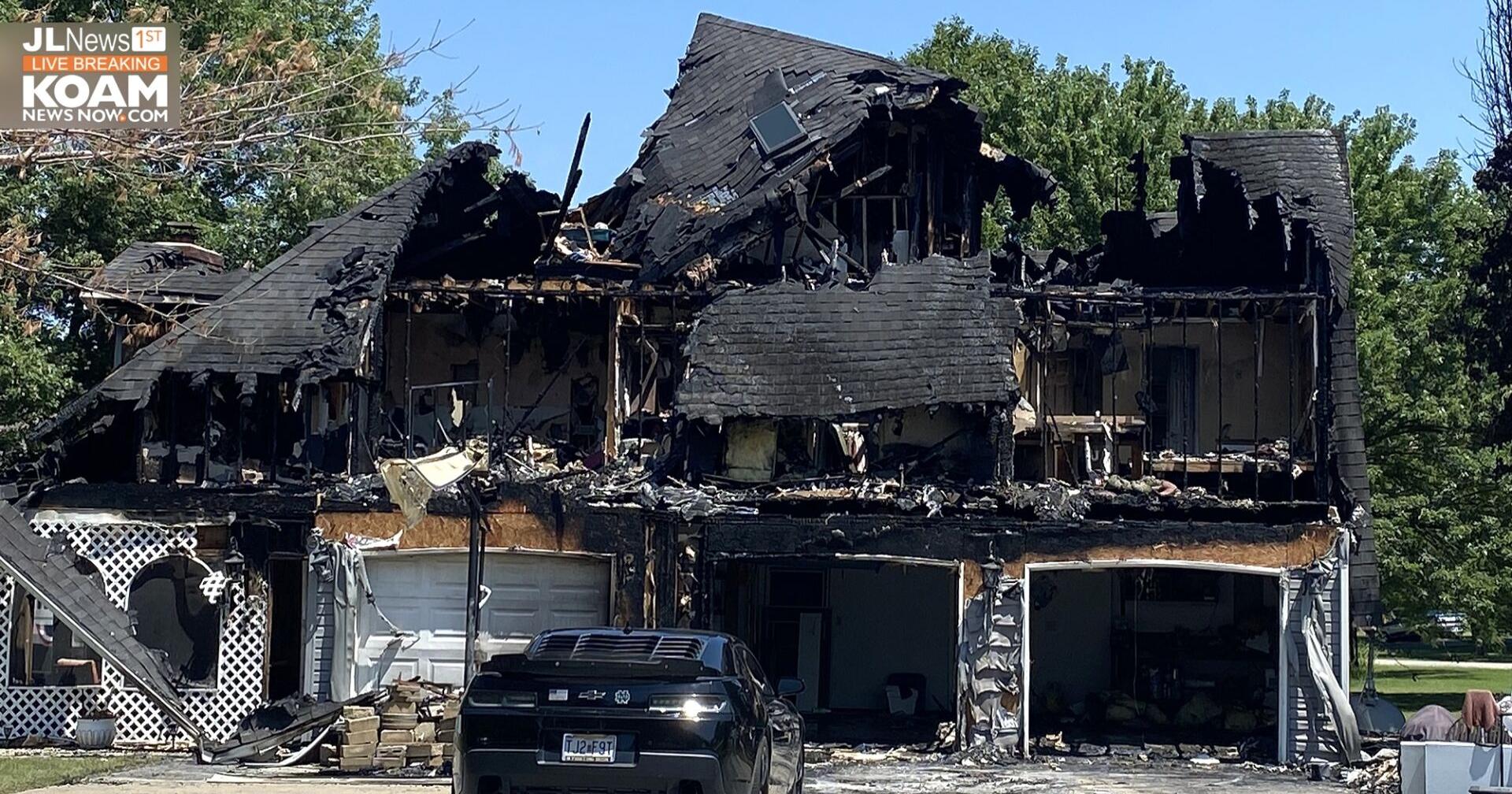 House fire: fully-involved on first arrival, Breckenwood Neighborhood of Carthage - Vimarsana News