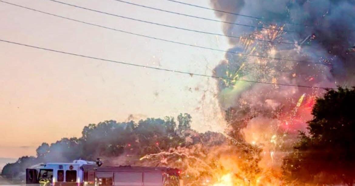 Fireworks Tent explodes in Flames