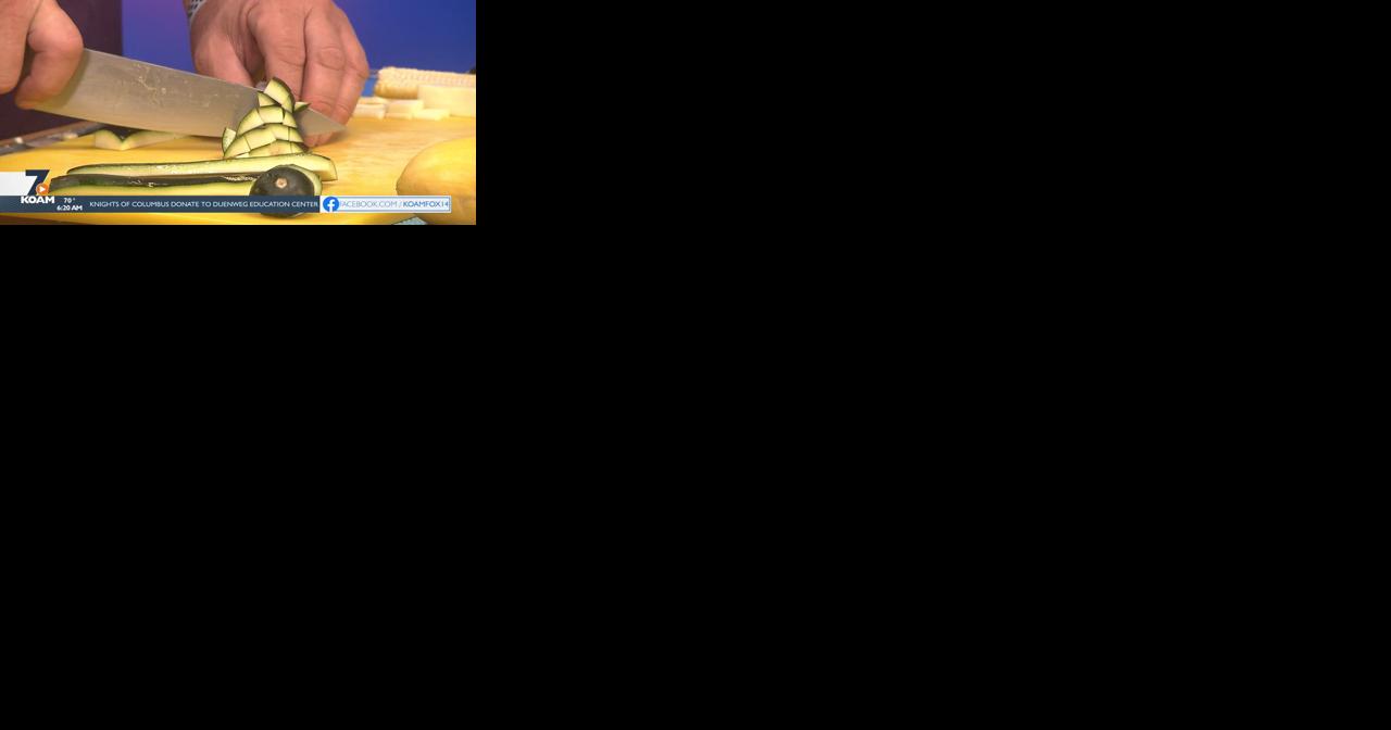 Making pork chops and a vegetables - Vimarsana News