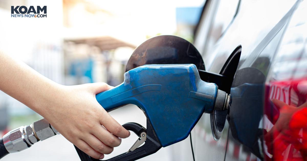Gas prices tick up in Missouri amid surge in holiday travel demand