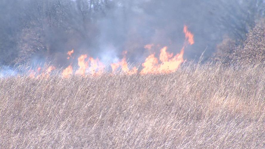 Warm dry weather increases risk for grass fires across the four-states ...