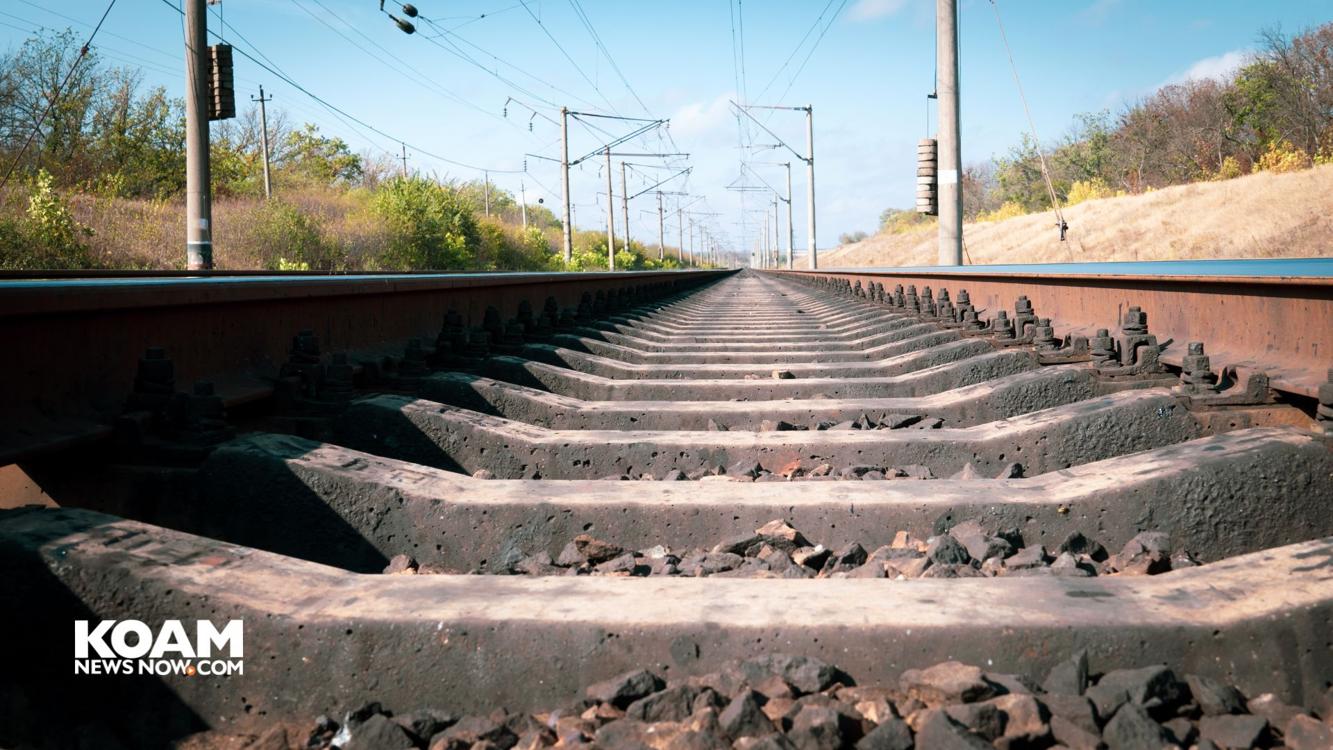 Railroad crossing closed near Carl Junction due to MoDOT work Local
