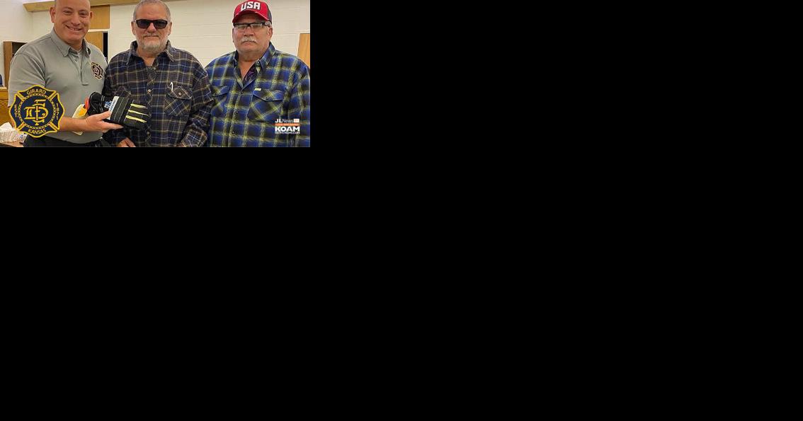 Thankful citizen makes donation to Girard Fire Dept - Vimarsana News
