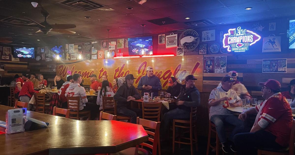 Chiefs fans gather together in a local restaurant