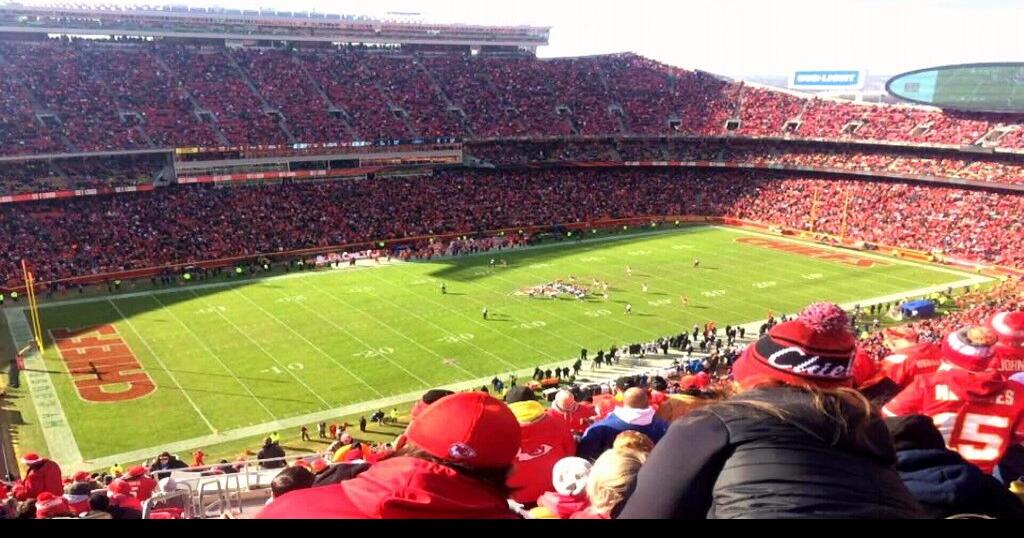 Chiefs announce 2020 tailgating policy, mask requirements; Arrowhead