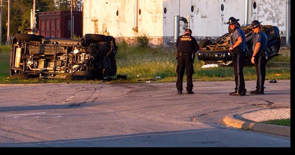 Oklahoma pursuit travels into Kansas ending in Coffeyville crash
