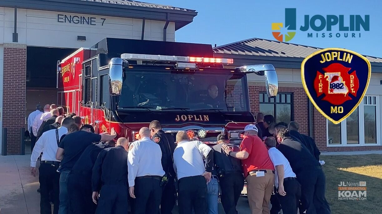 Joplin Fire open Station No.7, ribbon cutting and 