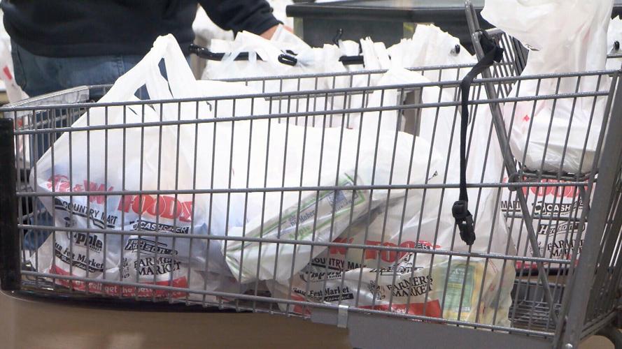 G&W Foods partners with Rotary Club for 5 Minute Grocery Grab Food