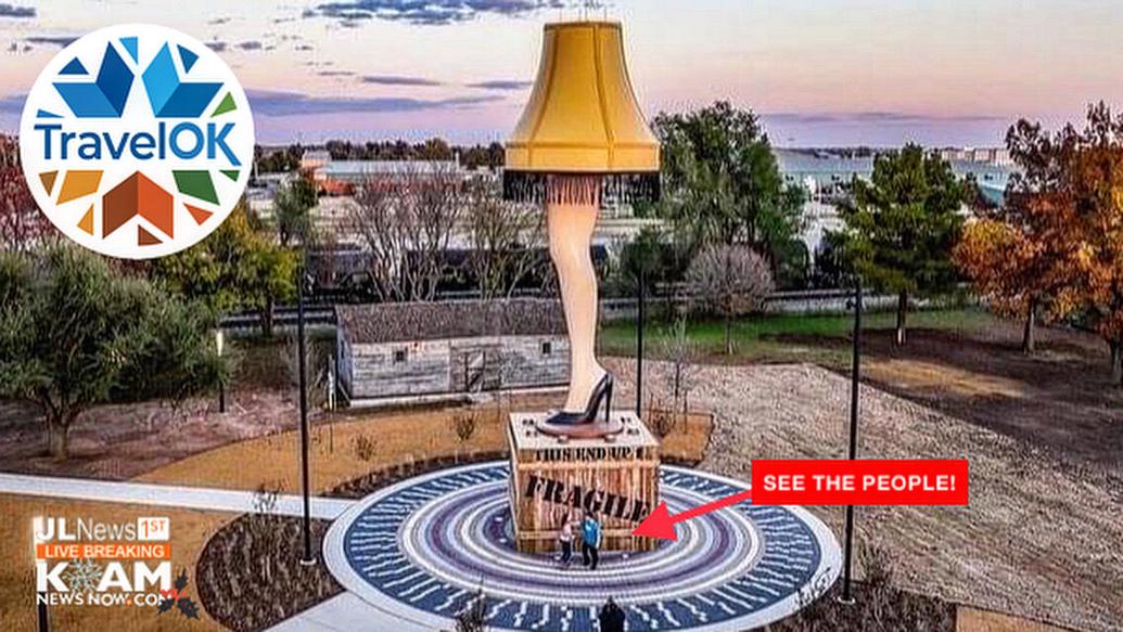 Worldfamous Leg Lamp 50feet tall! See it in Chickasha, Okla. News