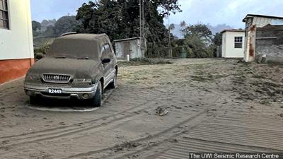 ‘Huge’ explosion rocks St. Vincent as volcano keeps erupting | World ...