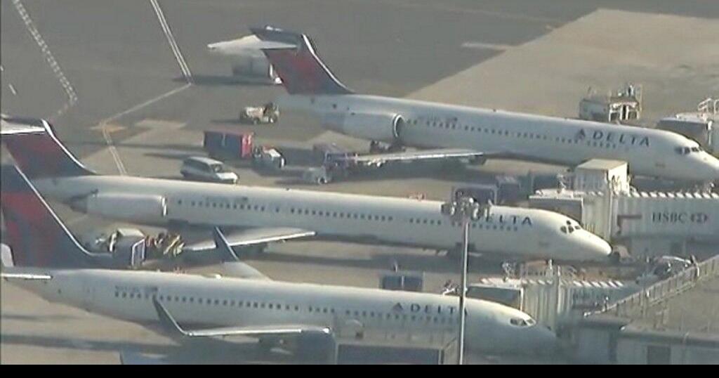 Delta employee arrested in 250,000 theft at JFK International