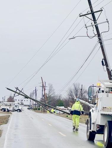 Strong winds take down series of utility poles in Carthage | Joplin ...