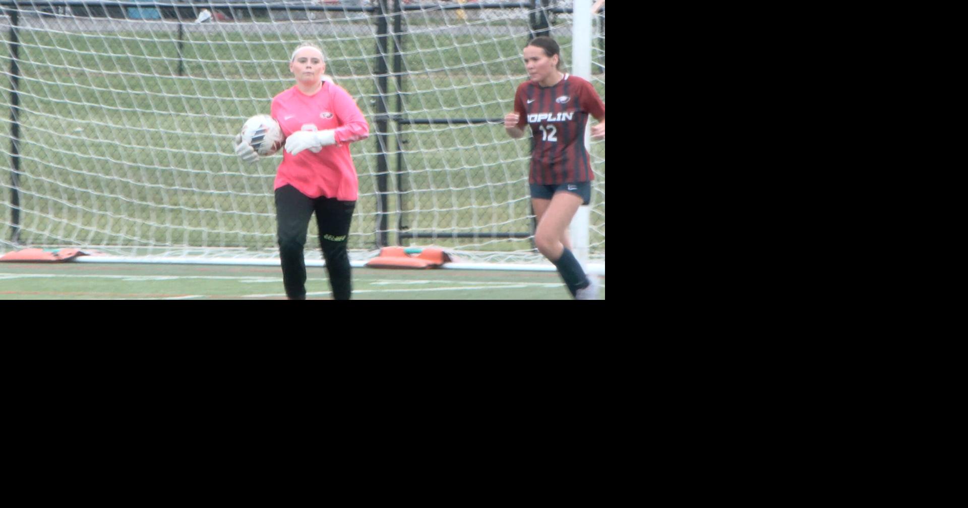 Jefferson City down Joplin to open Southwest Missouri Shootout